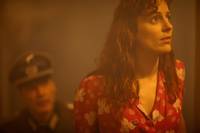 Кадр Женщина и мужчины