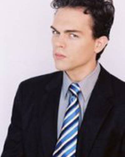 Камерон Хопкин фото