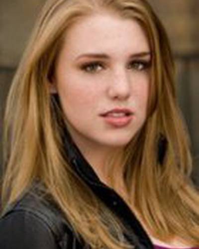 Эмили Пичи фото