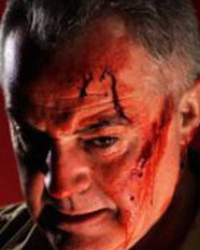 Расселл Робертс фото