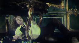 Кадр из фильма "Петербург" - 2