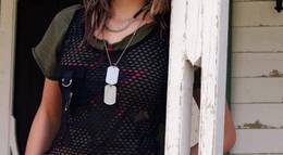 Кадр из фильма "Дорога в 12 миль" - 1