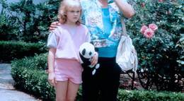 Кадр из фильма "Непримиримые противоречия" - 1