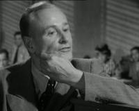 Кадр Стучись в любую дверь