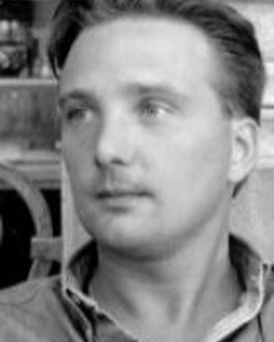 Дерек Лайонс фото