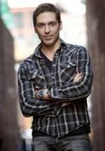 Michael Falzon фото