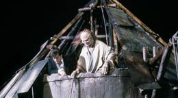 Кадр из фильма "Франкенштейн освобожденный" - 1