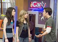 Кадр АйКарли