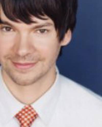 Дерек Хьюз фото