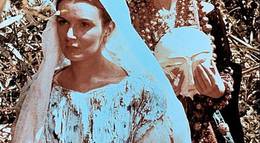 Кадр из фильма "Медея" - 2