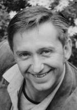 Адриан Мулрани фото