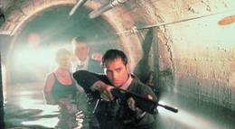 Кадр из фильма "Реликт" - 1