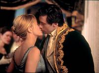 Кадр Кейт и Лео