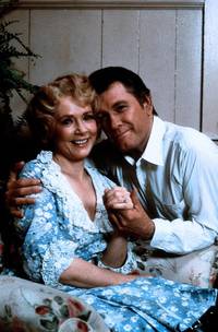 Кадр Поющие в терновнике (мини-сериал)