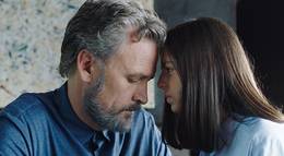 Кадр из фильма "Пустая чёрная клетка" - 2