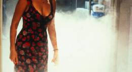 Кадр из фильма "Учитель и чудовища" - 1