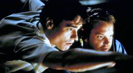 Кадр из фильма "Контроль земли" - 2