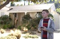 Кадр Малкольм в центре внимания