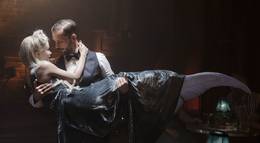 Кадр из фильма "Русалка в Париже" - 2