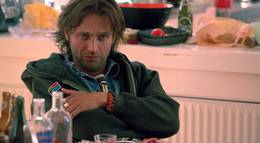 Кадр из фильма "Взгляни налево – увидишь шведа" - 1