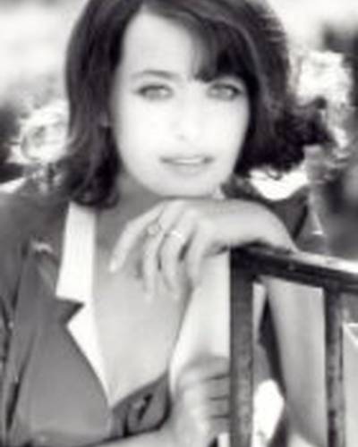 Лаура Троттер фото