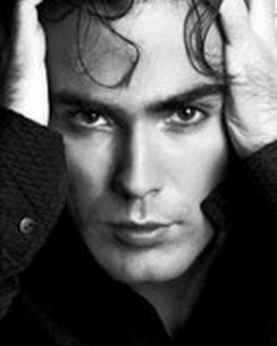 Наим Томас фото