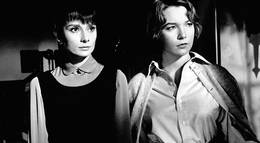 Кадр из фильма "Детский час" - 1