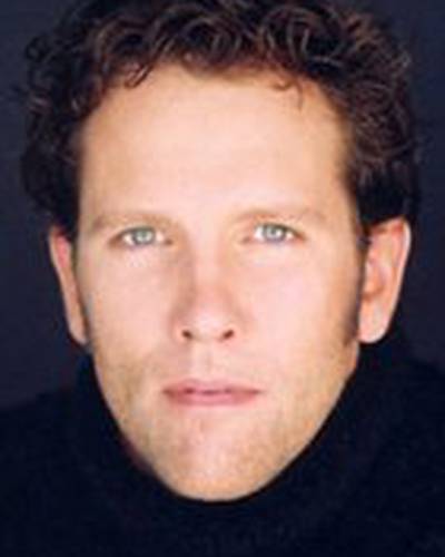 Том МакКомас фото