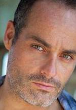 Кирон Эллиотт фото