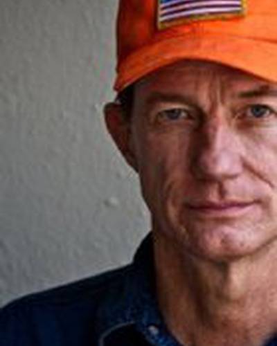 Джон Майкл Херндон фото