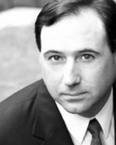 Роберт Скилимпалья фото