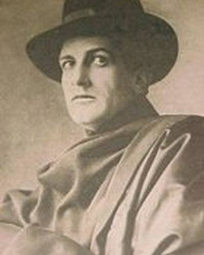 Рене Кресте фото