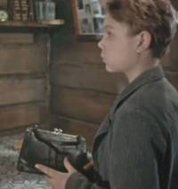 Кадр Девочка ищет отца