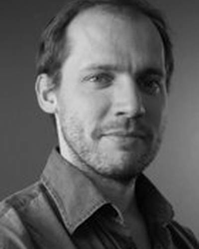 Стефани Дегу фото