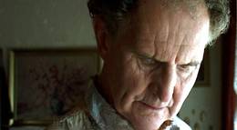 Кадр из фильма "Пока ты здесь" - 2