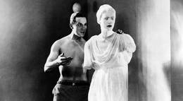 Кадр из фильма "Кровь поэта" - 2