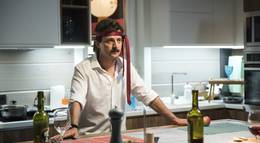 Кадр из фильма "Я Ты Он Она " - 1