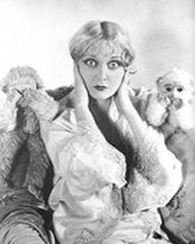 Мэри Нолан фото