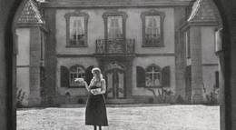 Кадр из фильма "Потерянная туфелька" - 1