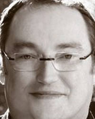 Саймон Дж. Смит фото