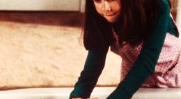 Кадр из фильма "Амитивилль 2: Одержимость" - 2