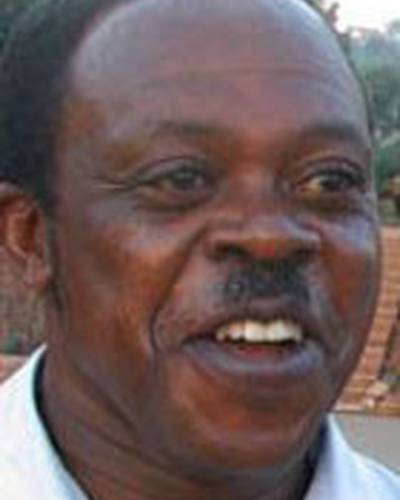 Стивен Рвангйези фото