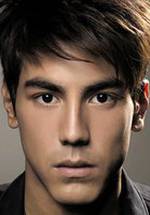 Том Прайс фото