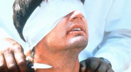 Кадр из фильма "Спиной к стене" - 2