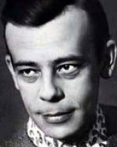 Лев Круглый фото