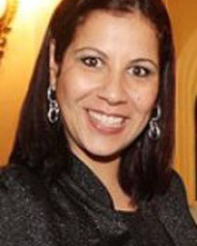 Карла Дэниэл фото