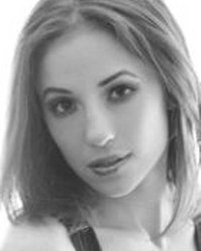 Marisa Dorchock фото