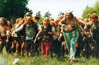 Кадр Астерикс и Обеликс против Цезаря