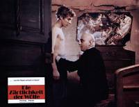 Кадр Нежность волков