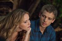 Кадр Дом в конце улицы